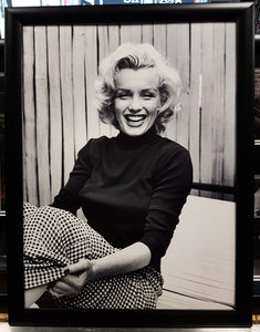 Marilyn Monroe Framed 16x12 Photo.