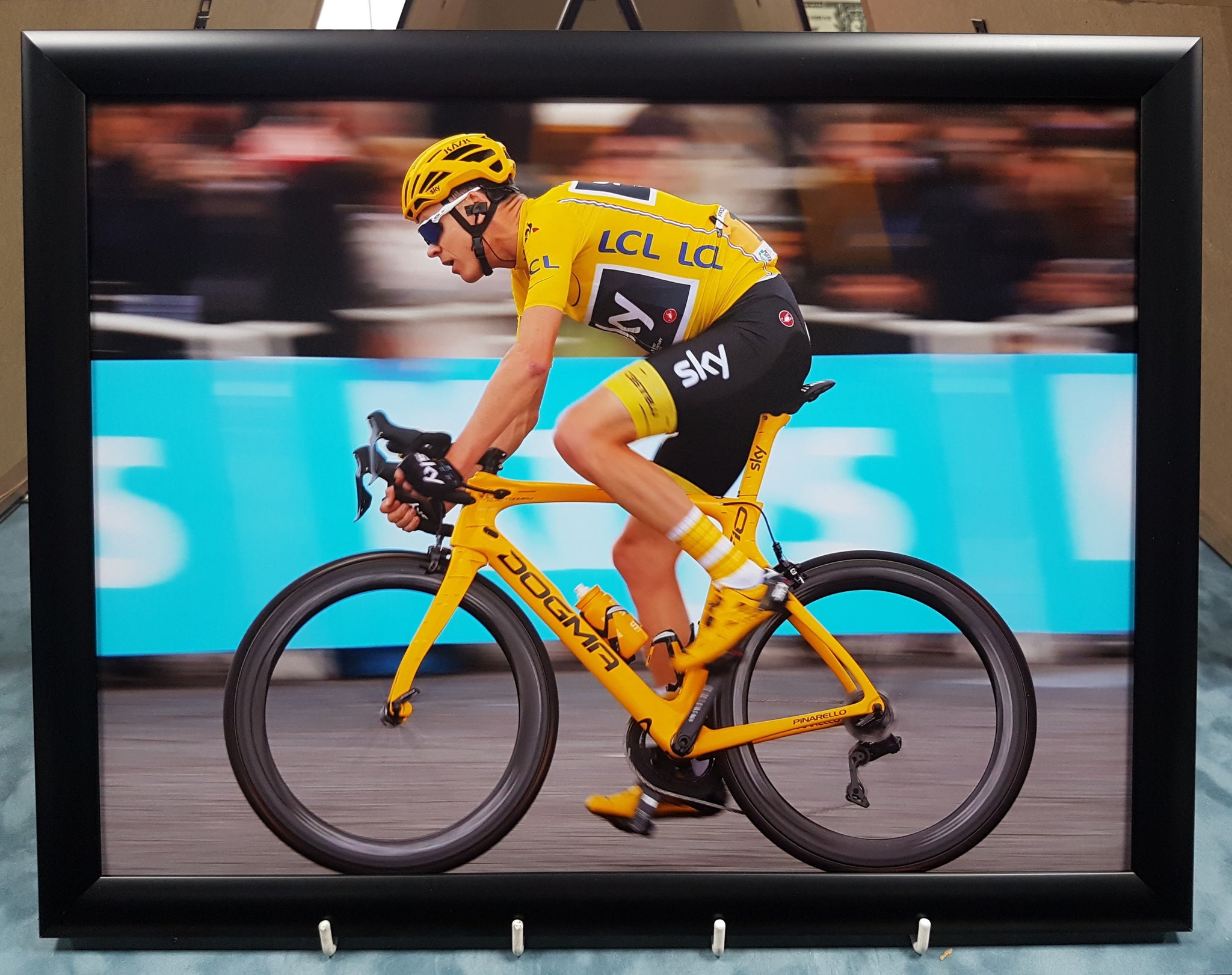 Chris Froome Framed 16x12 Photo.