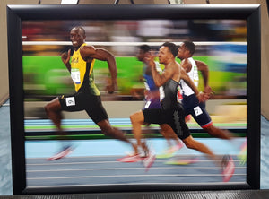 Usain Bolt Framed 16x12 Photo.