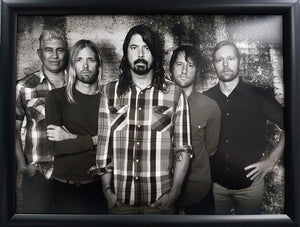 Foo Fighters Framed 16x12 Photo.